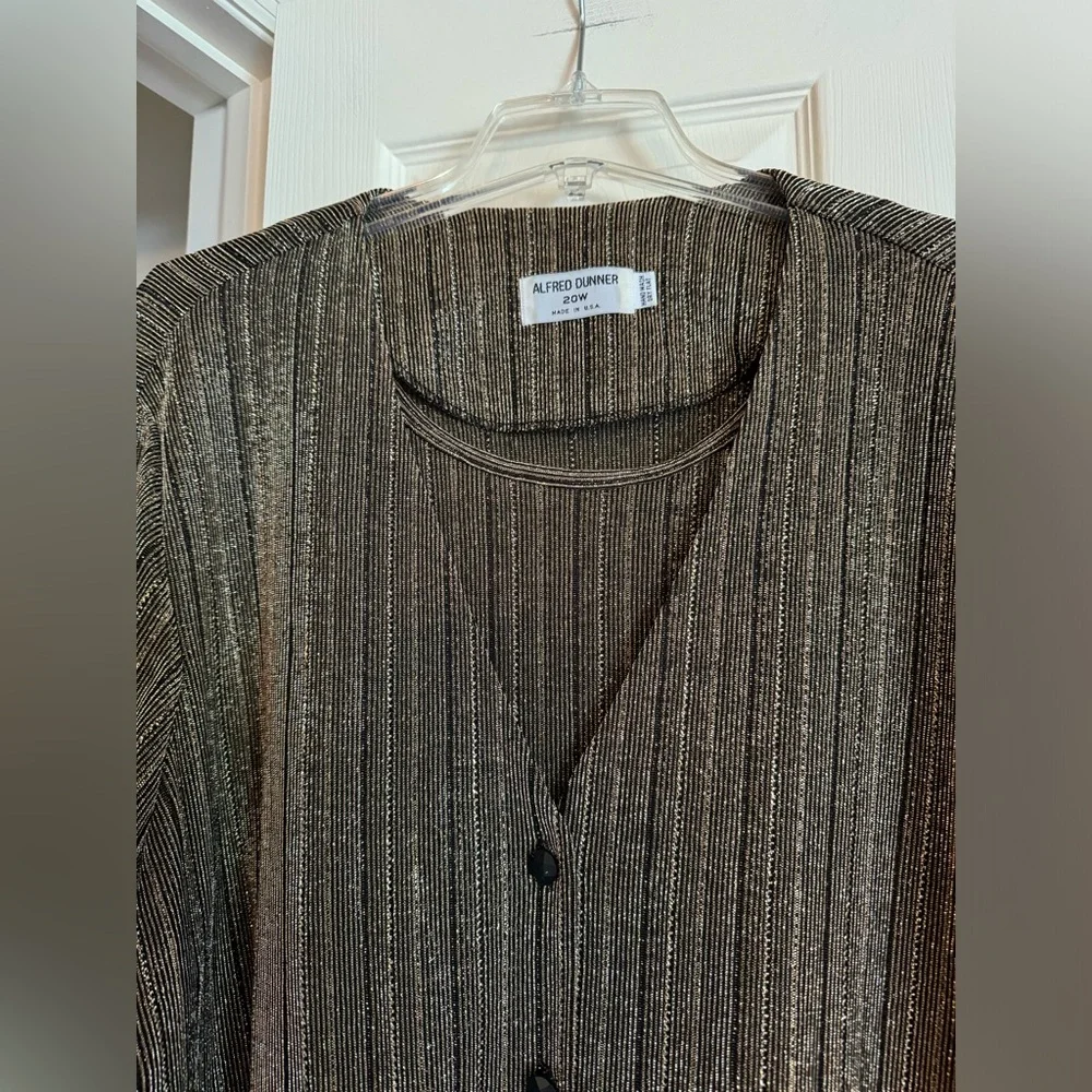 Alfred Dunner gold metallic sweater - Picture 6 of 12